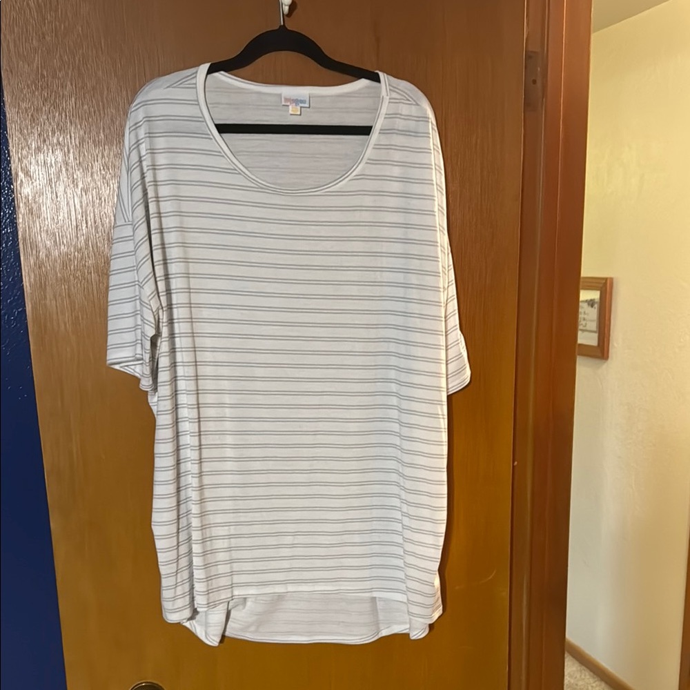 LuLaRoe Cream Striped Top